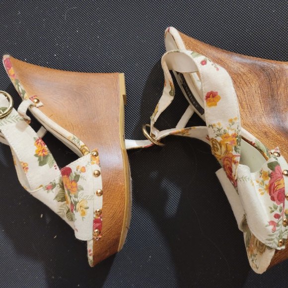 Wedge Spring shoe - Picture 4 of 4